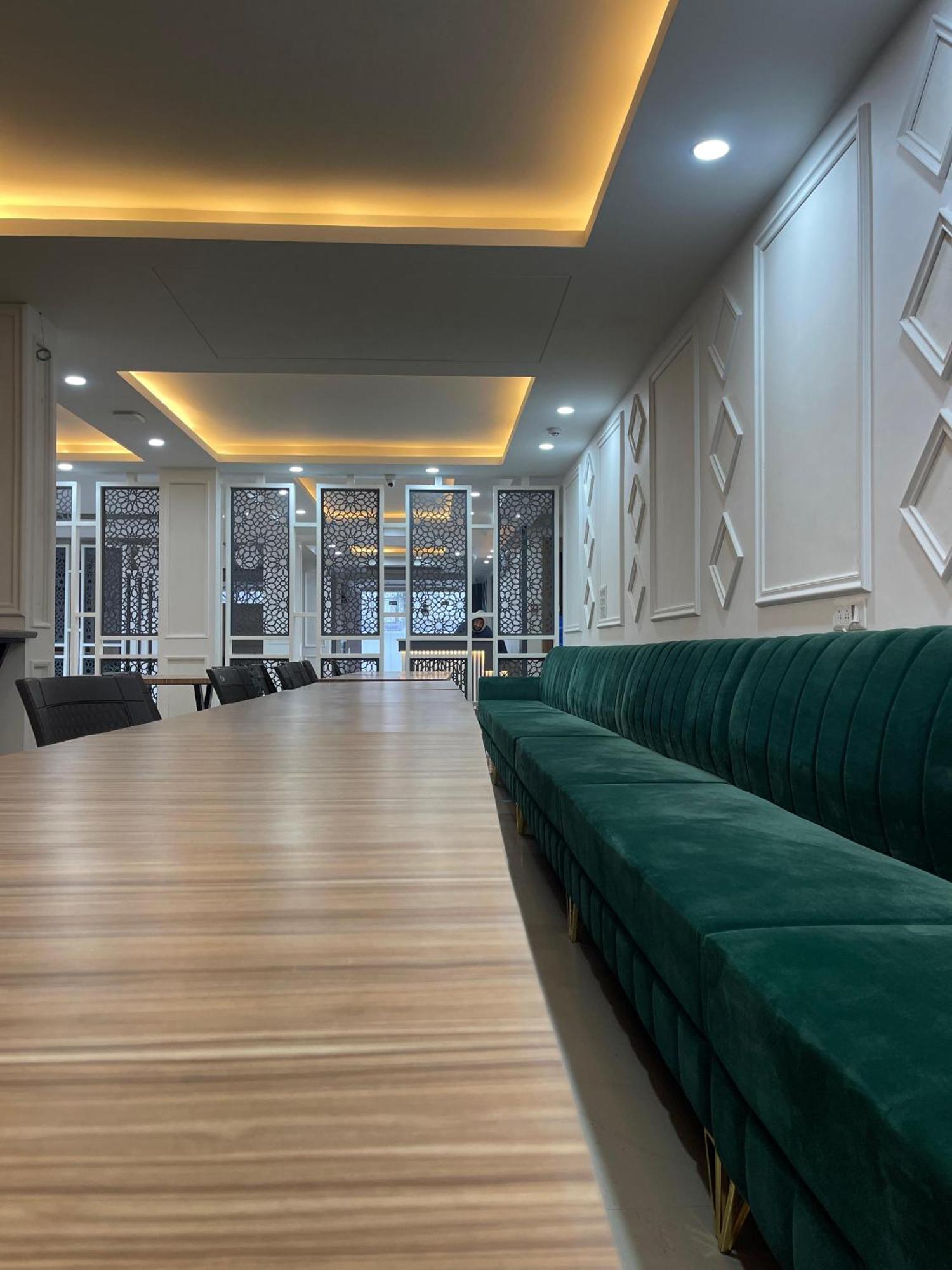 Hotel Zoon Dabb Srinagar Airport Kashmir Exteriör bild