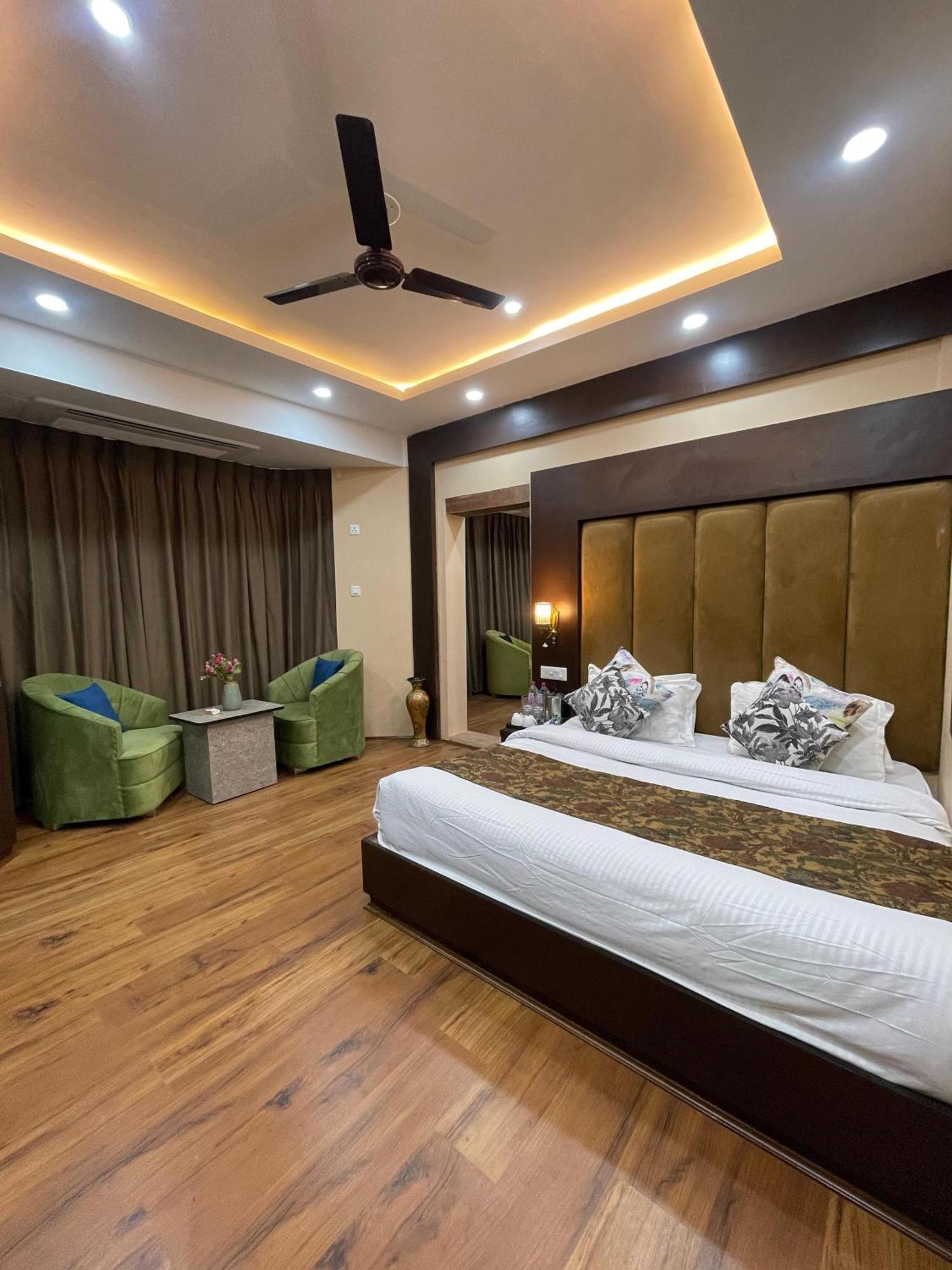 Hotel Zoon Dabb Srinagar Airport Kashmir Exteriör bild